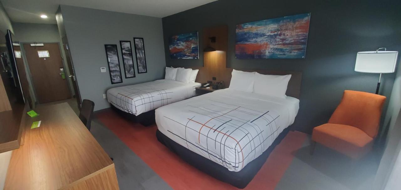 La Quinta Inn & Suites By Wyndham Fort Stockton Northeast Buitenkant foto